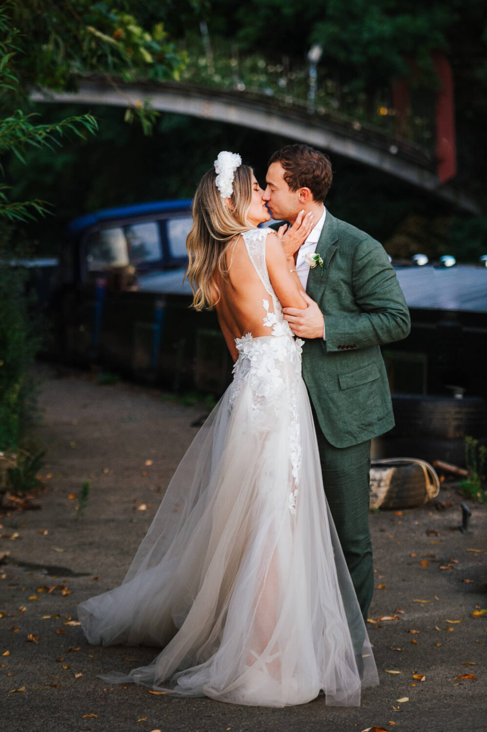 Lily and Jack kissing on their wedding day